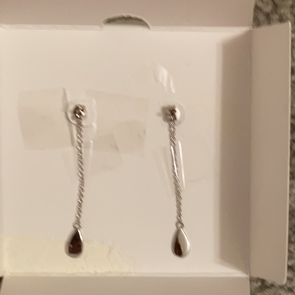 Coach Earrings - Picture 3 of 4